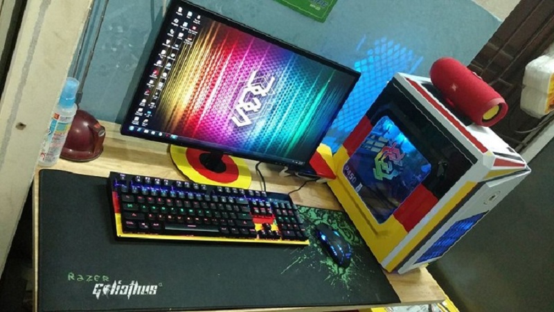 Choáng với những dàn PC siêu khủng theo style World Cup 2018