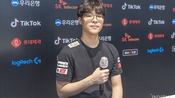 [LCK Mùa Hè 2020] KT SMeb: “Nuguri có lẽ là người đi đường trên hay nhất trong meta này”