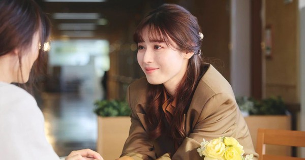 5,2 triệu người sốc visual mỹ nhân Cô Đi Mà Lấy Chồng Tôi bản Nhật, khuôn miệng cũng copy-paste từ truyện tranh là sao trời!