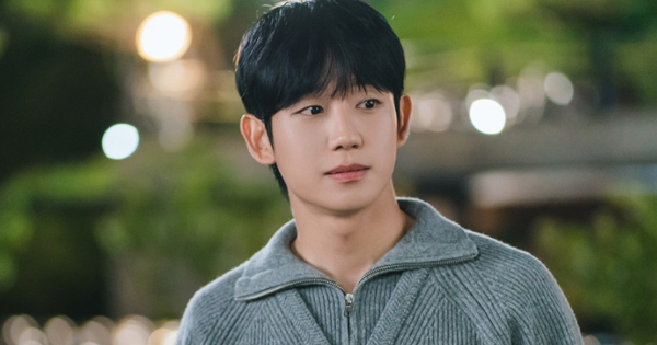 Phim của Jung Hae In bị tẩy chay vì “xúc phạm cả một châu lục”, netizen phẫn nộ “biên kịch không học địa lý hả?”