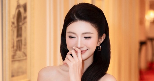Đã con mắt trước visual của tiểu thư tài phiệt đẹp ná thở, nhìn tủ đồ thôi mà chị em phát hờn lên được