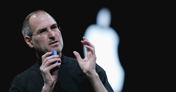 Thấm thía bài học giữ chân nhân tài của huyền thoại Steve Jobs: Thuê về không phải để sai khiến mà để họ dạy mình!