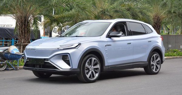 Lộ diện MG Marvel R và MG4 EV trước thềm VMS: Cặp đôi SUV điện lần đầu về Việt Nam