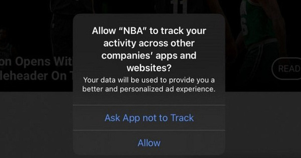 iPhone bắt đầu hỏi ý kiến việc theo dõi của các app, trong đó có Facebook