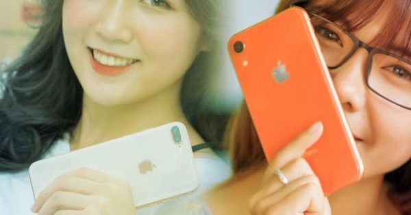 Có 16 triệu, nên chọn iPhone tai thỏ thời thượng hay mặt kính sang trọng?