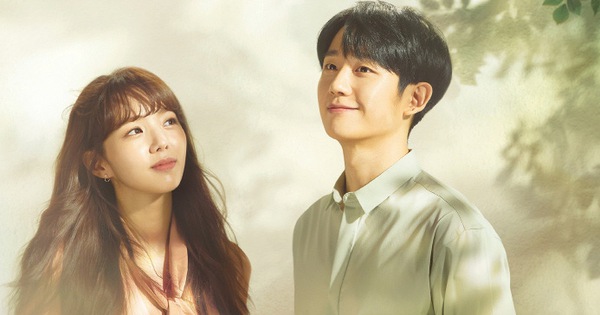 Phim mới của Jung Hae In tung trailer tình tứ gợi nhớ cảnh kinh điển của Seo Dan và 