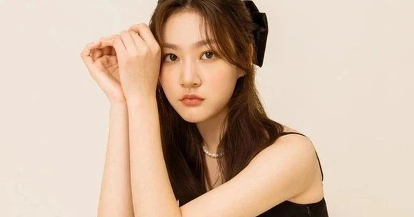 Người quen tiết lộ tình trạng đáng lo ngại của Kim Sae Ron: “Cô ấy gặp bất ổn tâm lý, có chuyện không thể nói ra”