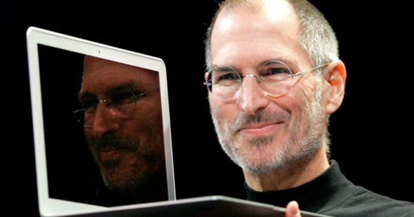 Tỷ phú công nghệ Steve Jobs và những thói quen kỳ lạ