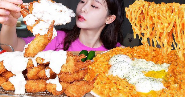 Sự thật kinh hoàng về những livestream mukbang bạn hay xem
