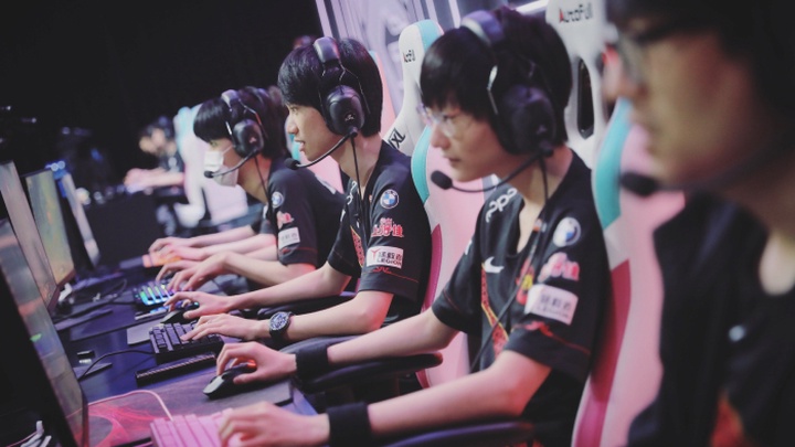 Kết quả LPL Mùa Hè 2020 hôm nay 25/7: FPX tiếp tục hi vọng Playoffs