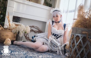 Gái xinh thì ai cũng thích, nhưng xinh như Belfast phiên bản cosplay nóng bỏng thế này thì ai mà chịu được