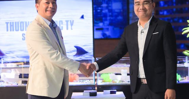 Khôn như shark Hưng tại Shark Tank: Ngồi im chờ các 