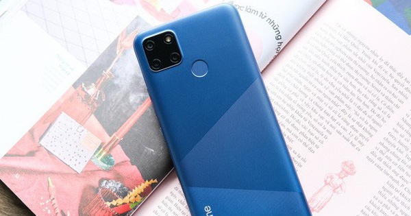 Cận cảnh Realme C12 vừa ra mắt tại Việt Nam: Pin trâu hơn, 