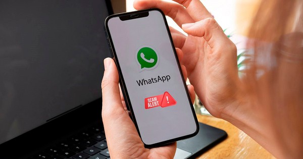 Cảnh báo: Hình ảnh tuyệt đối không được lưu về điện thoại, tránh bị rút sạch tiền trong tài khoản ngân hàng