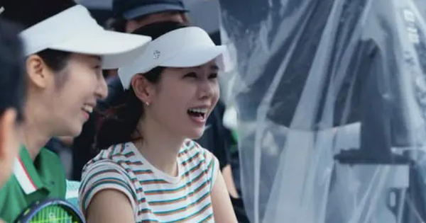 Son Ye Jin dành 200% năng lượng cho con