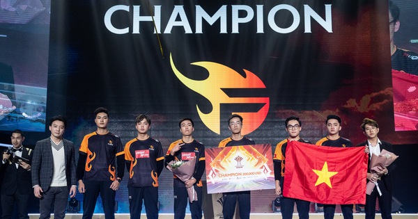 Team Flash - Hành trình 2 năm để xưng vương thế giới và khắc tên mình vào lịch sử Esports Việt