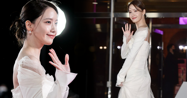 Yoona hóa cô dâu lộng lẫy trên siêu thảm đỏ Rồng Xanh, visual xinh ngất nhưng bộ đầm lại “bóc” sạch 3 vòng thẳng đuột