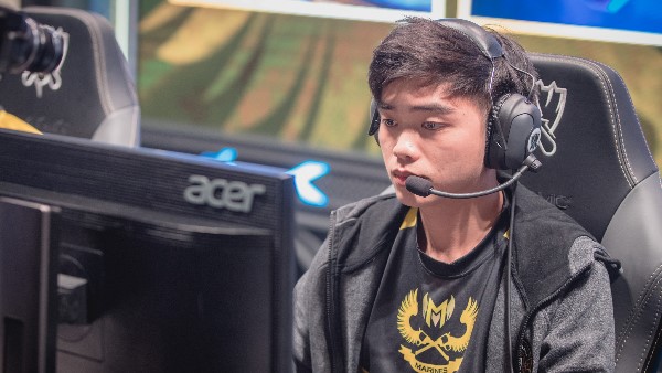 Nghi vấn: Tinikun đăng status ám chỉ Optimus sẽ về lại mái nhà xưa GAM Esports