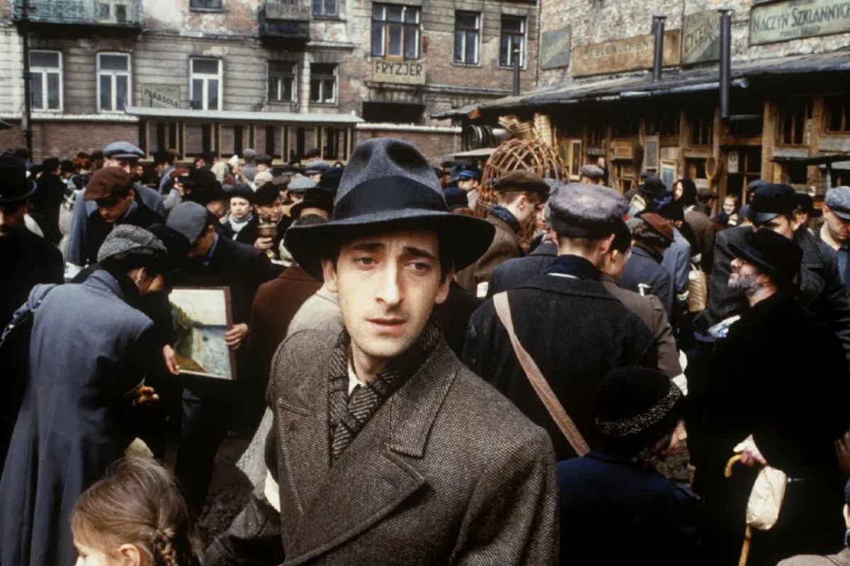 Diễn Viên Adrien Brody bị PTSD Sau Khi Quay Phim The Pianist