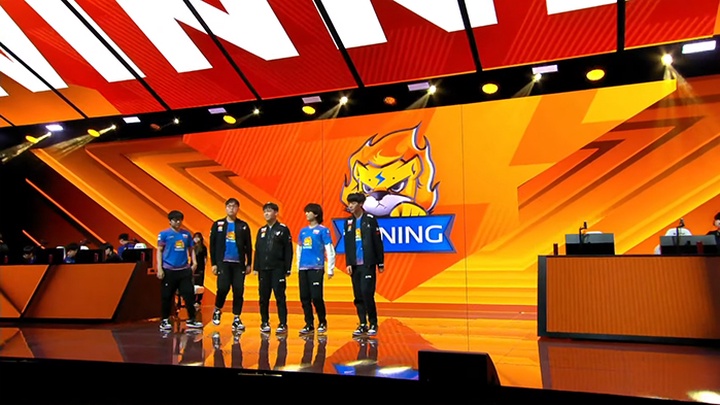 Kết quả LPL Mùa Xuân 2021 hôm nay 26/3: SN chạy đà hoàn hảo cho Playoffs