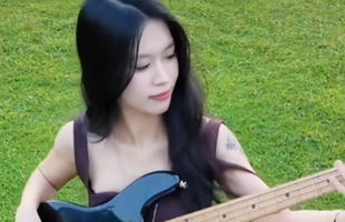 Phát hiện "đối thủ" của Changxi, ngồi không "gẩy đàn" thôi cũng khiến hàng triệu anh em xao xuyến