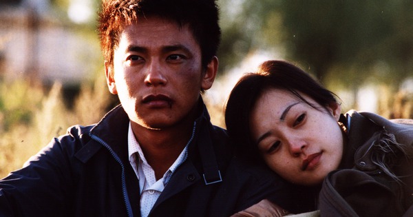 Phim 18+ gây sốc: Cảnh nóng thật khiến nữ chính mất cả tình lẫn tiền, đạo diễn bị phong sát 5 năm