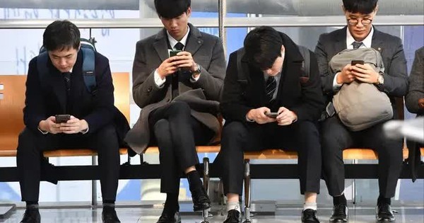 Gần 600.000 thanh niên Hàn Quốc không đi làm, ngại xin việc