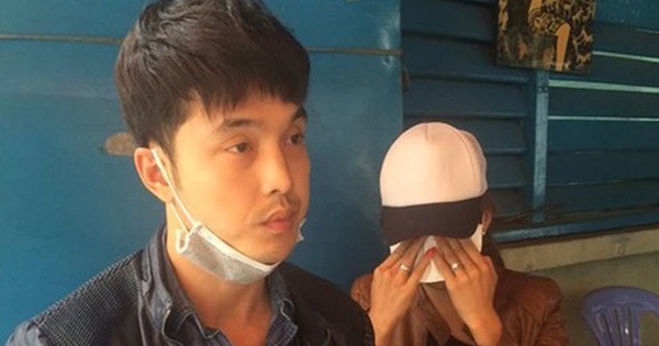 Ưng Hoàng Phúc cầm một kỷ vật suốt 20 năm từ người xa lạ