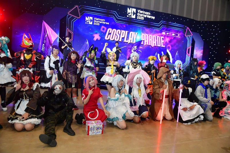 Đã mắt với dàn cosplay đang có tại Vietnam GameVerse 2025