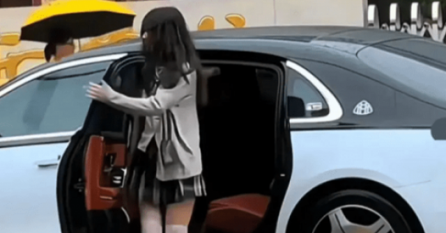 Nữ sinh đi thi đại học bằng xe Maybach bị chụp lén, cả MXH tranh cãi