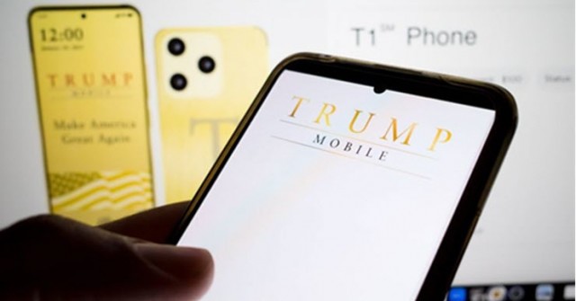 Bi hài điện thoại Trump Phone lại không được sản xuất ở Mỹ?