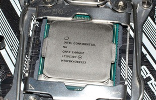 Intel Core i9 - 7980XE: Khủng thật mạnh thật nhưng đừng phí tiền mua để chơi game!