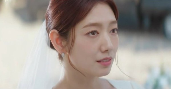 Park Shin Hye khiến MXH bùng nổ vì tạo hình cô dâu đẹp xuất sắc, visual đỉnh cao hơn cả 10 năm trước