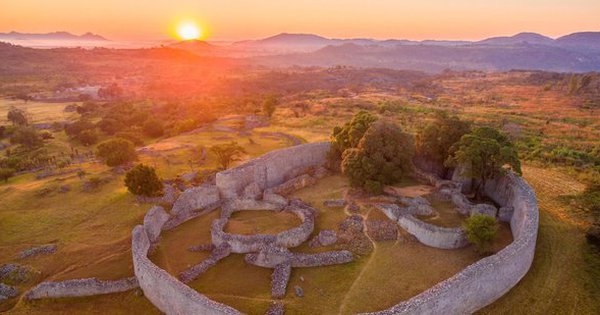 Great Zimbabwe: Tàn tích kỳ lạ của châu Phi