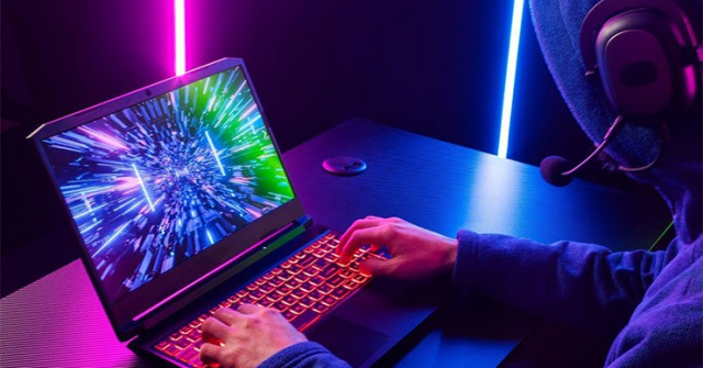 Các lựa chọn laptop gaming hoàn hảo và tiết kiệm cuối năm