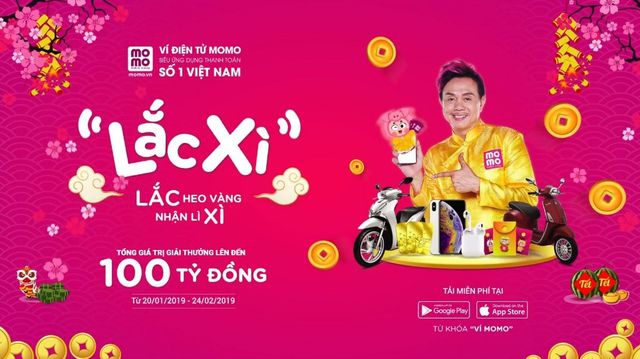 Ví MoMo: “Nam thần” Chí Tài hóa giải âu lo ngày Tết bằng điệu nhảy “Lắc xì”