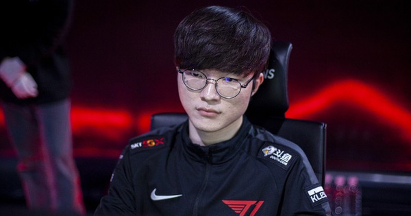 Hạ gục đương kim vô địch LCK T1, Top Esports cùng Funplus PhoeniX dắt tay vào vòng trong của Mid Season Cup 2020