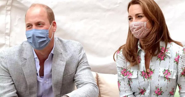 Bị nhầm là trợ lý của chồng, Vương phi Kate đáp lại một câu khiến tất cả 