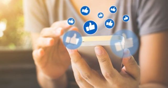 Facebook đang bị tẩy chay, bạn nên làm ngay việc này để đề phòng trường hợp xấu nhất