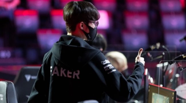 Faker: “Đã có những bất đồng giữa sự chỉ đạo của tôi và HLV T1”