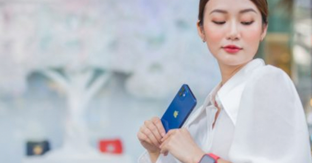 iPhone tiếp tục 