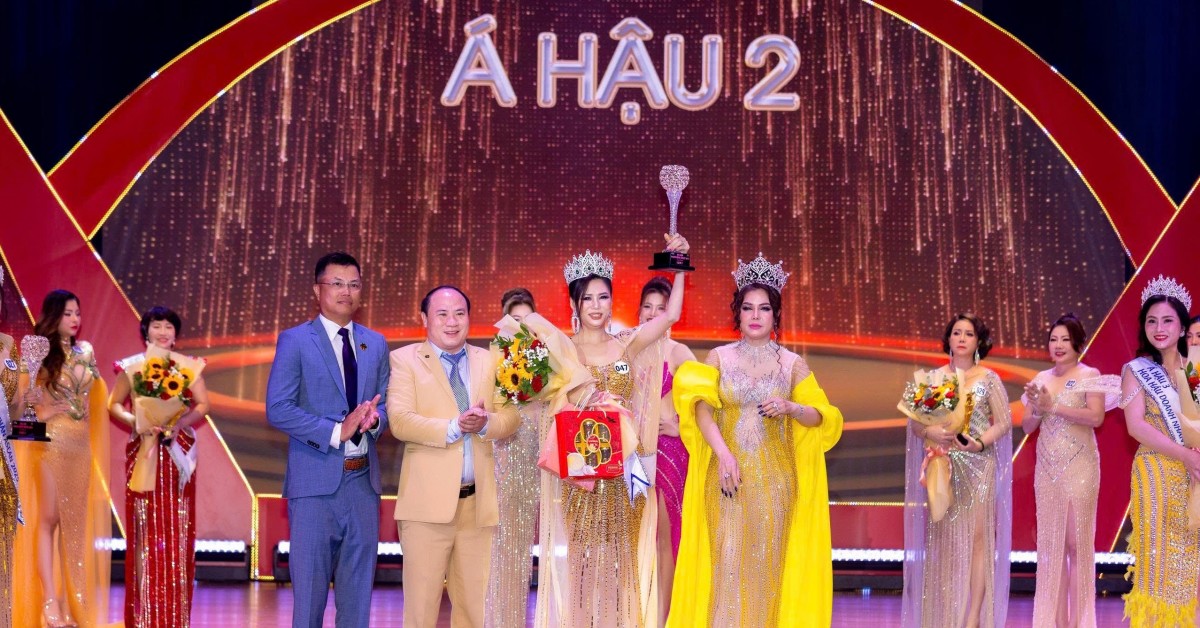 Người đẹp Phạm Thị Thanh Tươi chính thức giành danh hiệu Á hậu 2 tại đêm chung kết rực rỡ