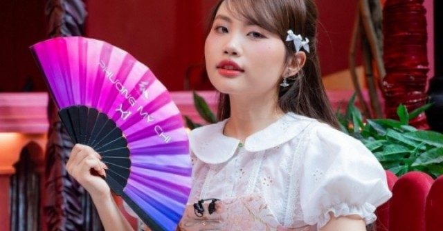 10 gương mặt thu hút nhất 'Em xinh say hi'
