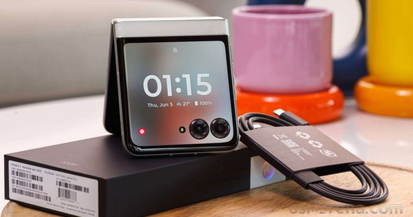 Motorola Razr 2025 là điện thoại gập "làm đúng" nhiều thứ nhất hiện nay