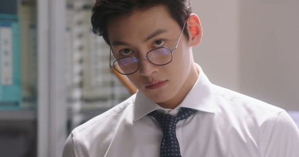 Nhà 3 đời làm nghề mổ thịt, chàng trai 19 tuổi bỏ học đi làm công nhân, tuổi 21 sở hữu ‘lò mổ’ lớn nhất thế giới, doanh thu 80 tỷ USD/năm