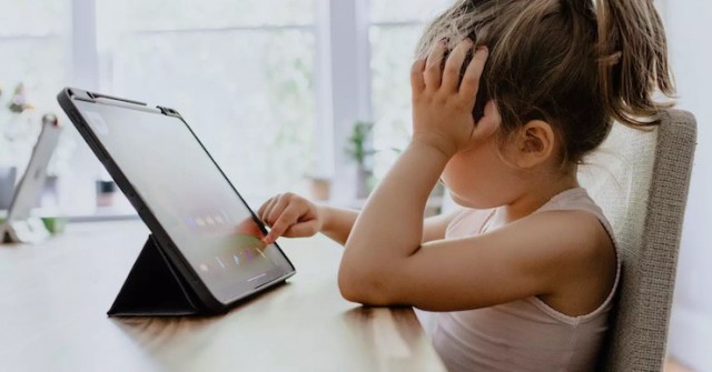 Tiết lộ bất ngờ về thói quen tìm kiếm của trẻ em trên 