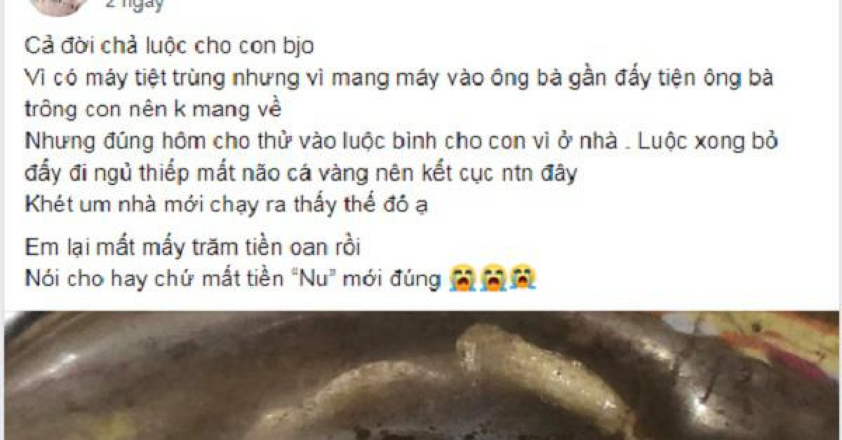 Luộc bình sữa tiệt trùng cho con, mẹ bỉm khiến dân mạng 