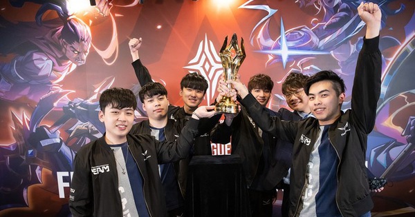 Hành trình chinh phục APL 2020 của Flash Wolves: Từ kẻ lót đường vô danh đến ngôi vô địch đầy thuyết phục!