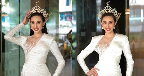 Hoa hậu Thùy Tiên diện váy xẻ nóng bỏng dự chung kết Miss Grand Malaysia 2022