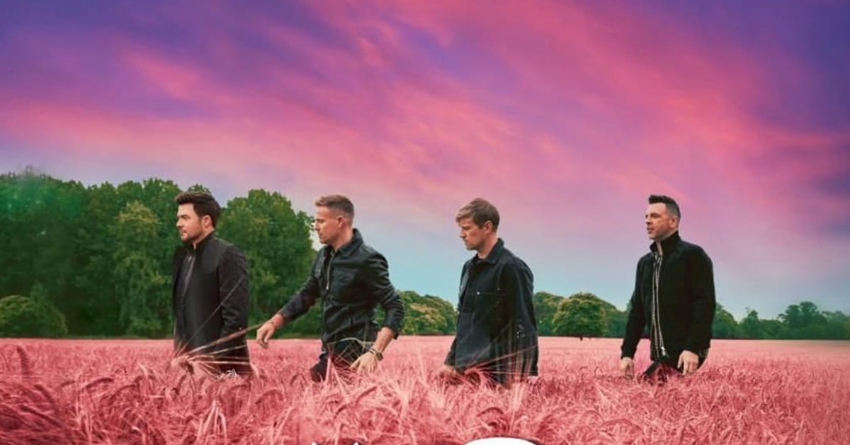 Concert Westlife cháy vé chỉ sau 30 phút mở bán, trái ngược với Hoàng Thùy Linh